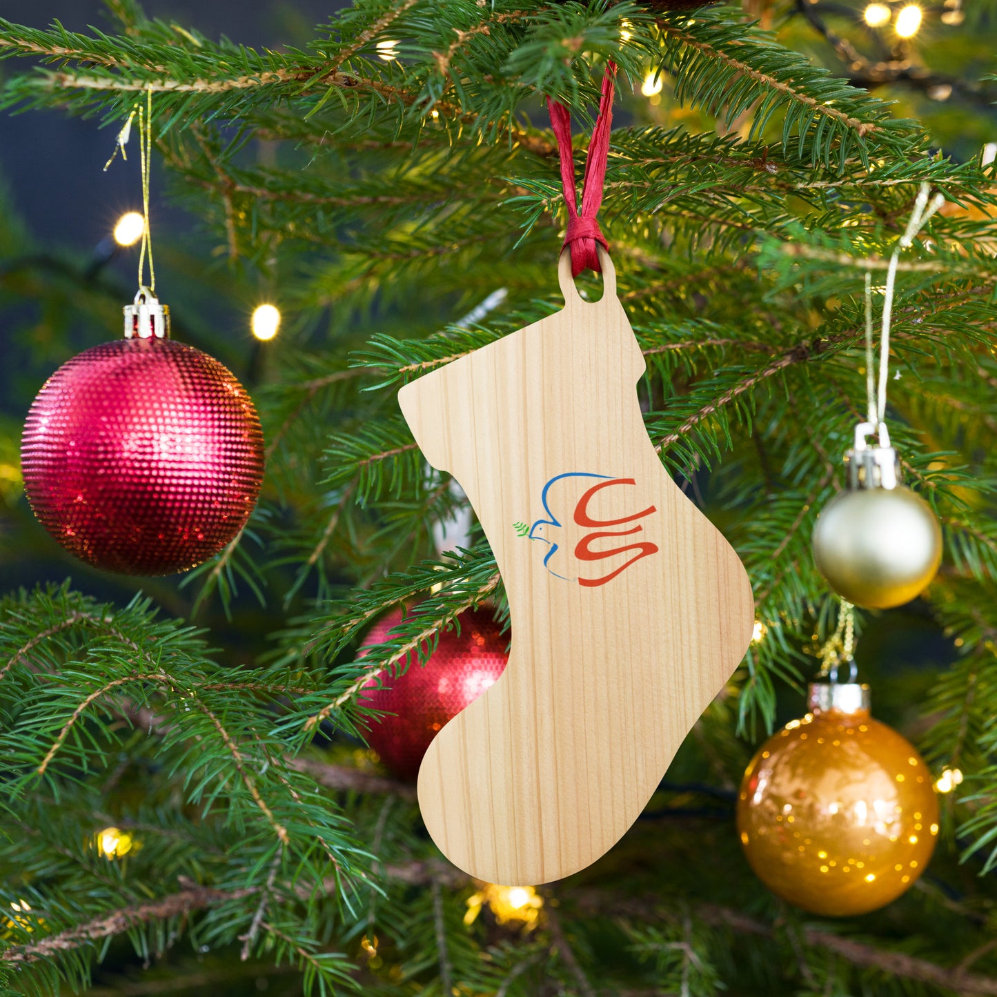 Wooden ornaments with Cabela and Schmitt logo